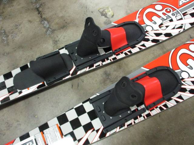 Load image into Gallery viewer, Airhead AHS-1400 65.5&quot; Wide Body Combo Water Skis
