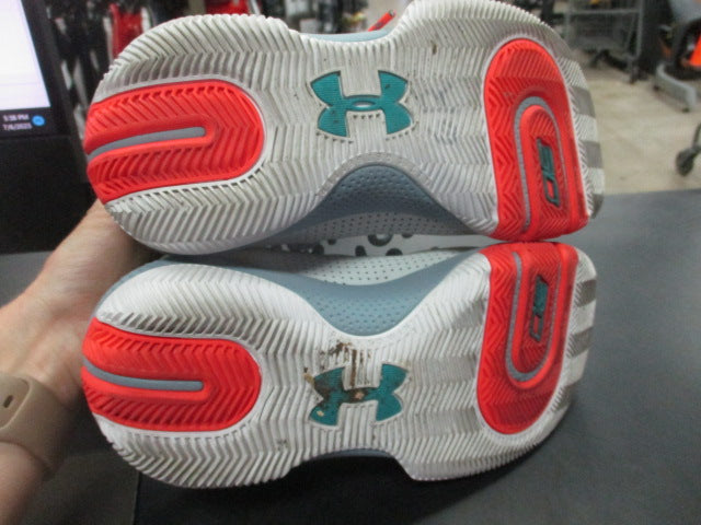 Load image into Gallery viewer, Used Under Armour 3C Basketball Shoes Size 4.5
