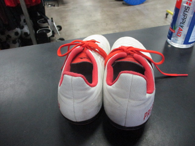 Load image into Gallery viewer, Used Adidas Predator Soccer Cleats Size 5.5
