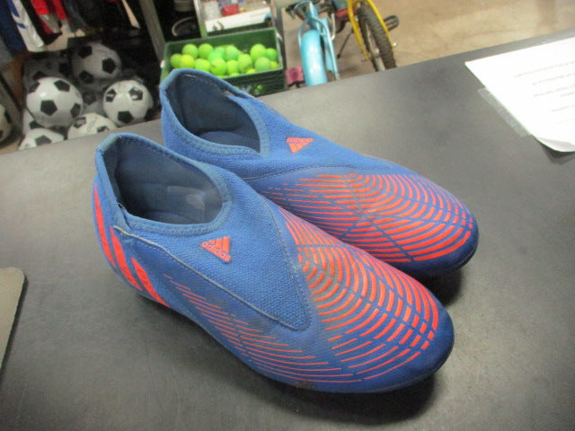 Load image into Gallery viewer, Used Adidas Predator Soccer Cleats Size 2
