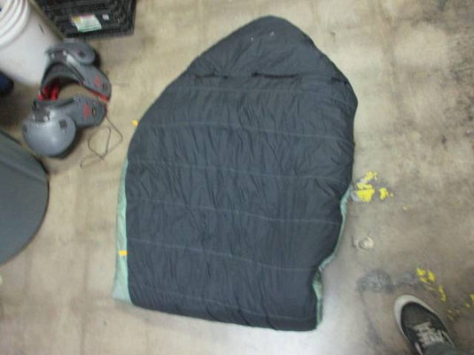 Used The North Face Green Snowshoe (-18c) 0 Degree Sleeping Bag Polar Guard