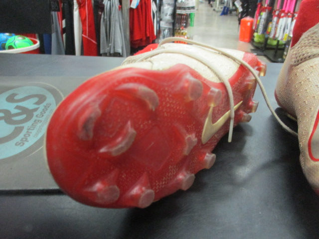 Load image into Gallery viewer, Used Nike Phantom Soccer Cleats Size 5
