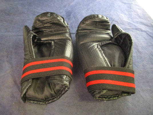 Used ATA MMA Gloves Size Child Small