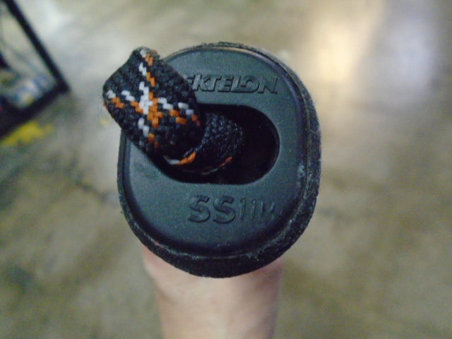 Load image into Gallery viewer, Used Ektelon Triple Threat Racquetball Racquet
