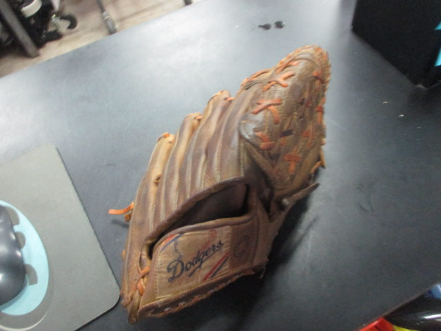 Load image into Gallery viewer, Vintage Dodgers FieldMaster Leather Baseball Glove
