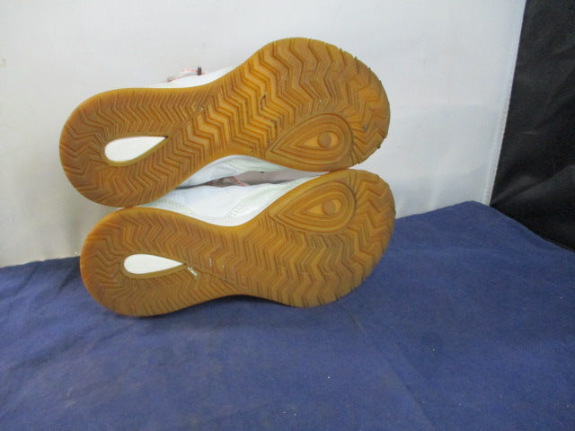Load image into Gallery viewer, Used AND1 Showout Basketball Shoes Youth Size 2 - worn toes
