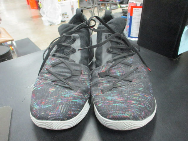 Load image into Gallery viewer, Used Under Armour Curry Men&#39;s Basketball Shoes Size 14
