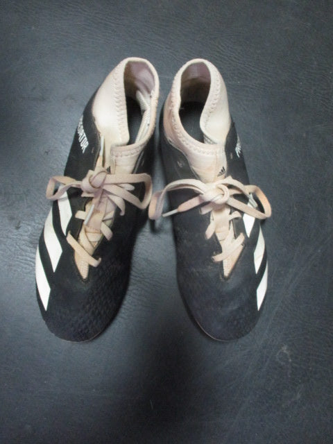 Load image into Gallery viewer, Used Adidas Predator Soccer Cleats Sz 3.5
