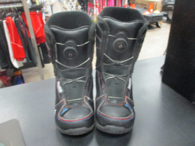 Load image into Gallery viewer, Used K2 Kids BOA Snowboard Boots Size 3
