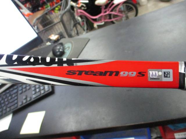 Load image into Gallery viewer, Used Wilson Steam BLX 99s 27&quot; Tennis Racquet
