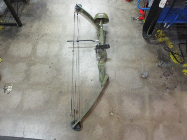 Load image into Gallery viewer, Used Bear Whitetail II Coumpound Bow 30&quot; Draw 65# Peak Weight
