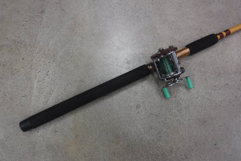 Load image into Gallery viewer, Used Eagle Claw Granger 8&#39;5&quot; Pole With Penn Peer Reel

