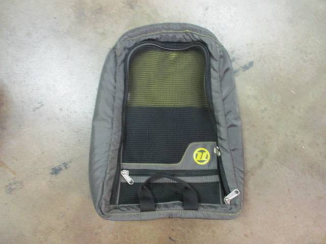 Load image into Gallery viewer, Used Novara Bicycle BAG
