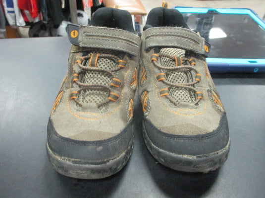 Used Hitec Total Terrain Hiking Shoes Size 2