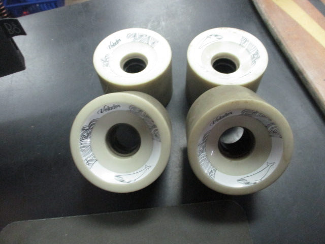 Load image into Gallery viewer, Used Volador SKATEBOARD WHEELS Set of 4
