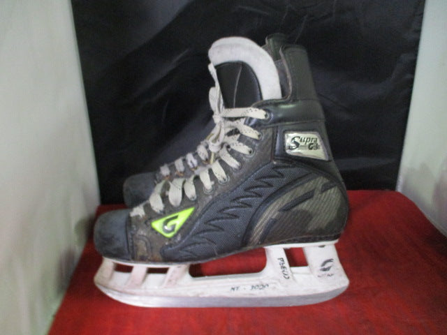 Load image into Gallery viewer, Used Graf Supra G3 Hockey Skates Size Unknown
