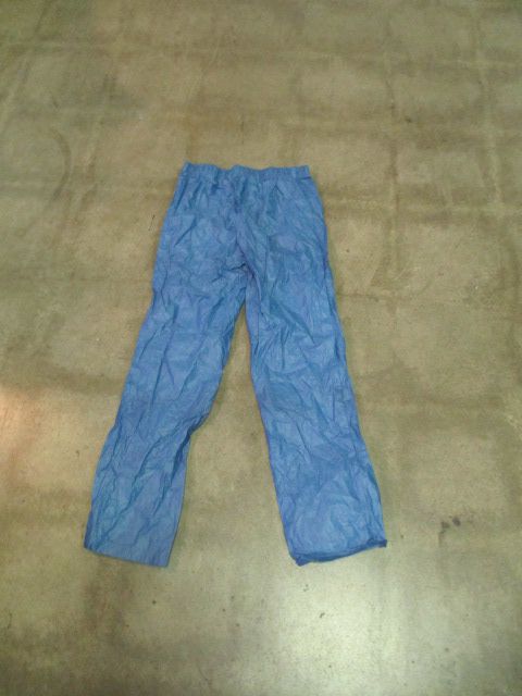 Load image into Gallery viewer, Used Frogg Toggs Rain Jacket and Pants Youth Size Small
