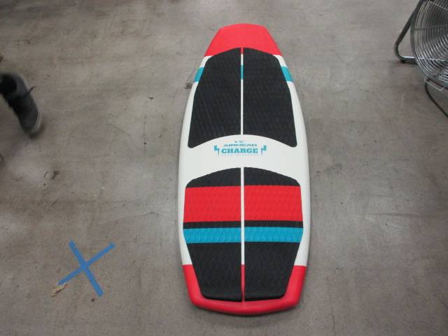 Load image into Gallery viewer, Airhead Charge Foam Wakesurf Board
