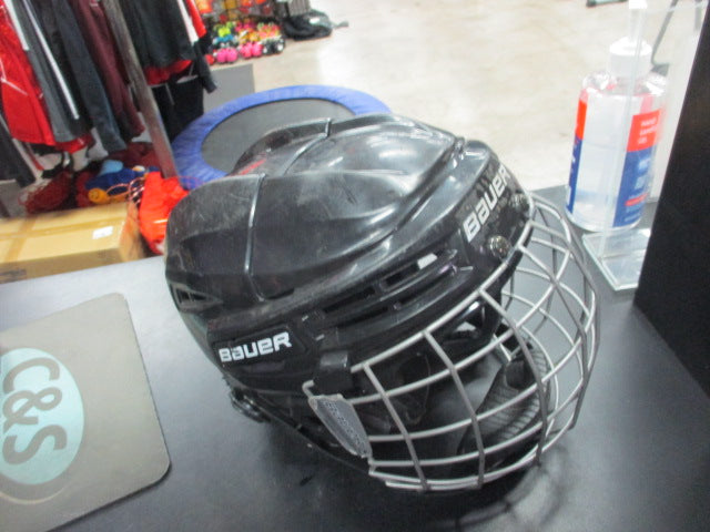 Load image into Gallery viewer, Used Bauer Prodigy Youth Hockey Helmet 6- 6 5/8
