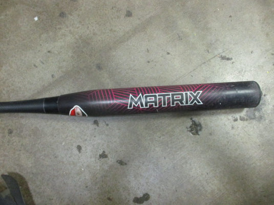 Used Onyx Matrix (-8) 34" Slowpitch Bat