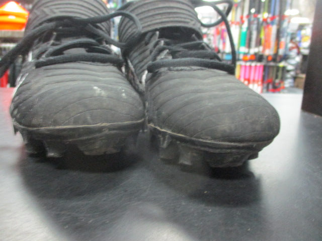 Load image into Gallery viewer, Used Nike Alpha Cleats Youth Size 3
