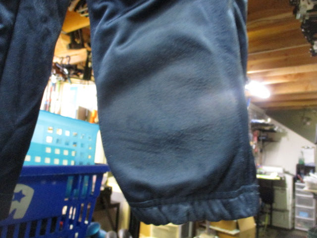 Load image into Gallery viewer, Used Champro Navy 7 Pad Football Pants Youth Large
