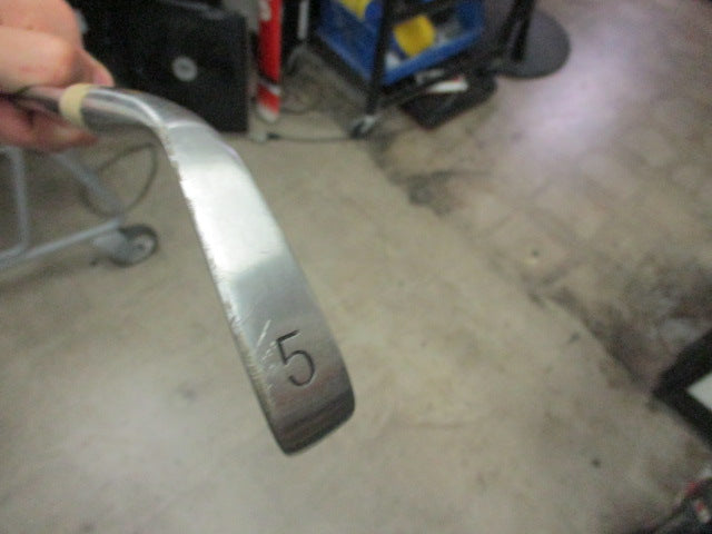 Load image into Gallery viewer, Used Medicus Pro 5 Single Hinged Iron
