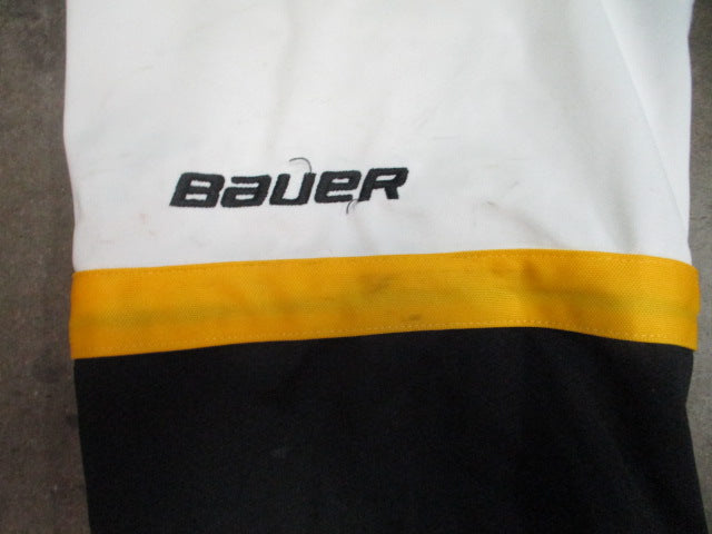 Load image into Gallery viewer, Used Bauer 800 Series Ice Hockey Socks Adult Size S/M- small rips
