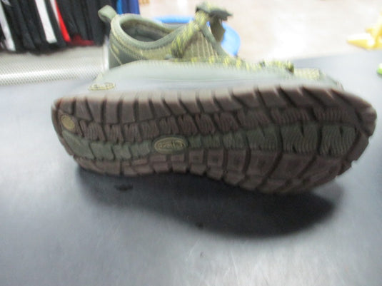 Used Chaco Hiking Sandals Size 4