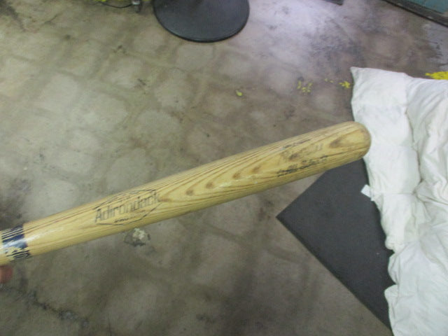Load image into Gallery viewer, Used Adirondack Mike Schmidt 29&quot; Wood Bat
