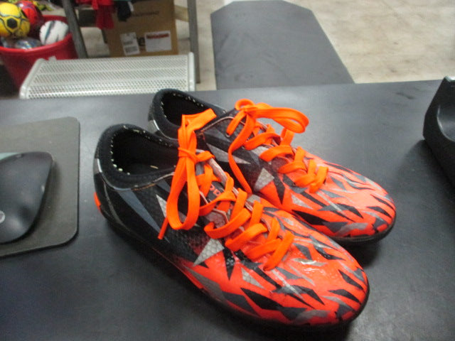 Load image into Gallery viewer, Used Tiebao Soccer Turf Soccer Shoes
