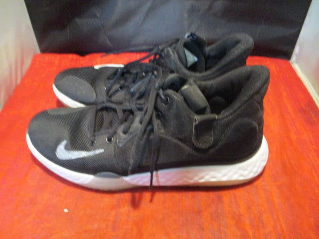 Load image into Gallery viewer, Used Nike Renew Basketball Shoes Adult Size 9.5
