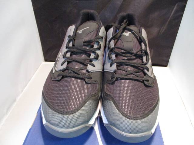 Load image into Gallery viewer, New Mizuno 9-Spike Dominant 2 Metal Baseball Cleats Size 14
