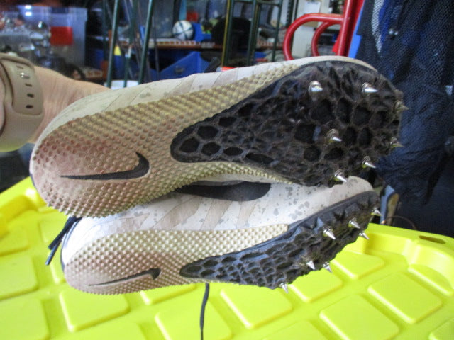 Load image into Gallery viewer, Used Nike Racing Track Shoes Spikes Size 4.5
