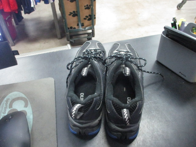 Load image into Gallery viewer, Used Shimano SPD Bike Shoes Size 43 W/ Shimano Clips
