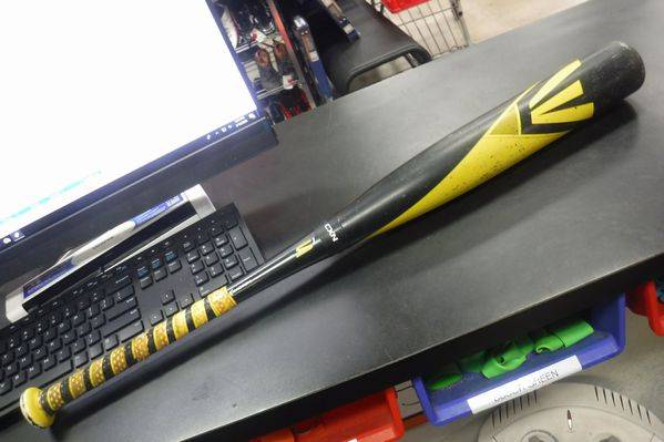 Load image into Gallery viewer, Used Easton S1 30&quot; 20oz Composite Baseball Bat
