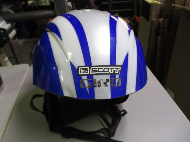 Load image into Gallery viewer, Used Giro Ricochet Kids Snow Helmet Size XS/S
