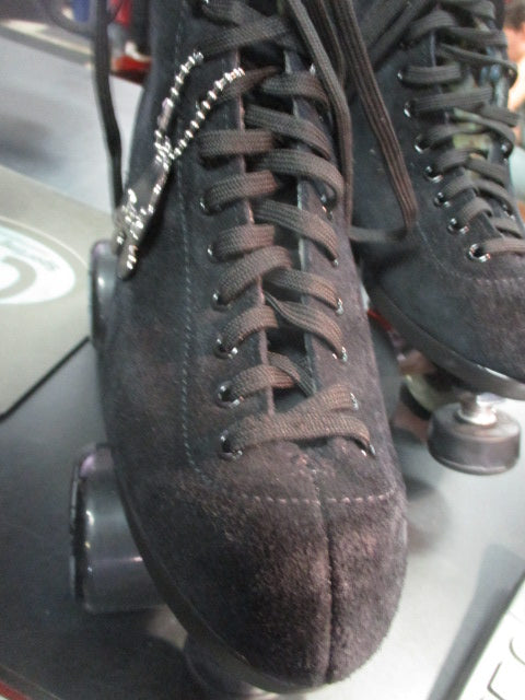 Load image into Gallery viewer, Used Moxi Lolly Womens Roller Skates Size 6 (NICE CONDITION)
