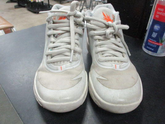 Used PUMA M.E.L.O. Basketball Shoes Size 3.5