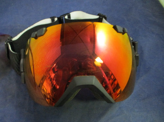 Used Smith Optics Black ChromaPop Sun I/OX Changeable Snow Goggles - spare lense