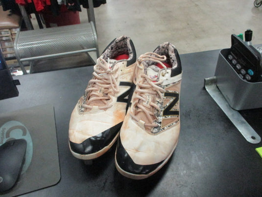 Used New Balance Metal Baseball Cleats Size 16