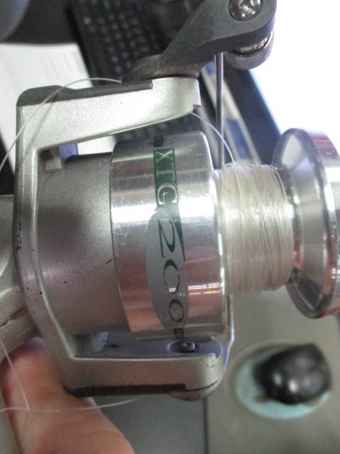 Load image into Gallery viewer, Used South Bend XTC 200 Fishing reel
