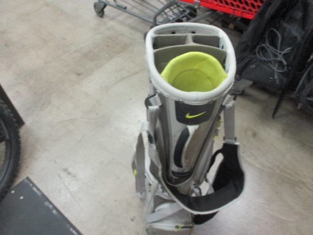 Load image into Gallery viewer, Used Nike Vapor X Golf Stand Bag
