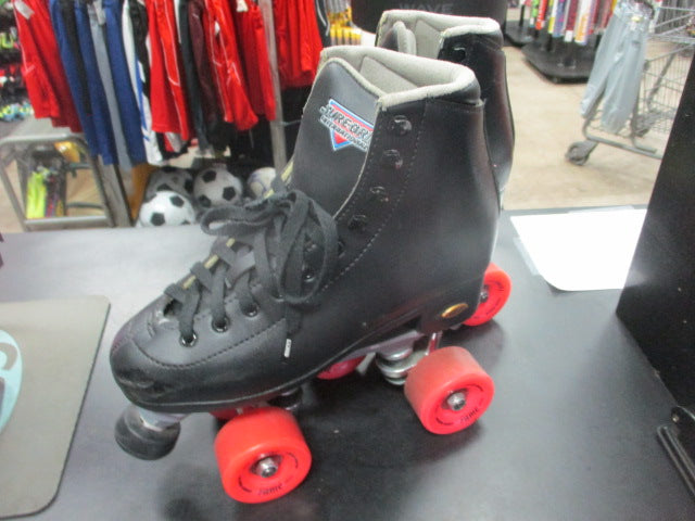 Load image into Gallery viewer, Used Sure Grip International Fame Roller Skates Size 6
