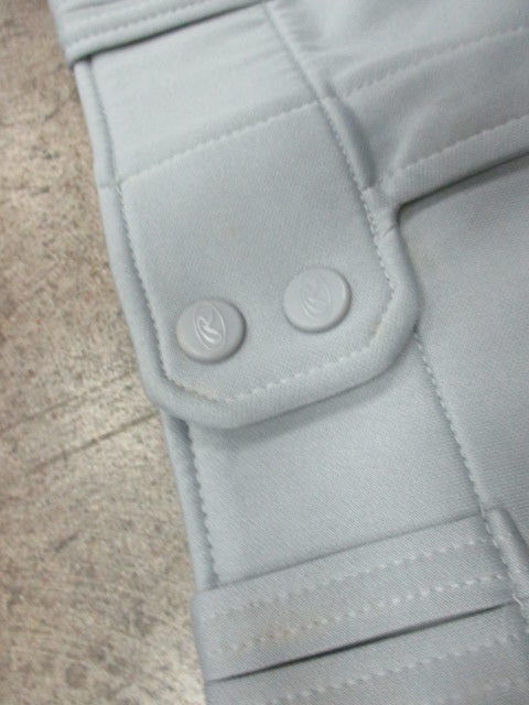 Load image into Gallery viewer, Used Rawlings Grey Knickers Basebball Pants Size Medium
