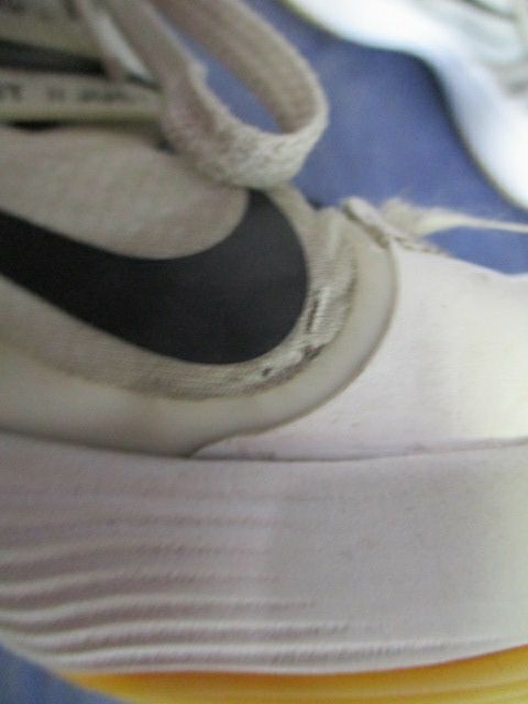 Used Nike React HyperSet Court Shoes Youth Size 5.5 worn cssportinggoods