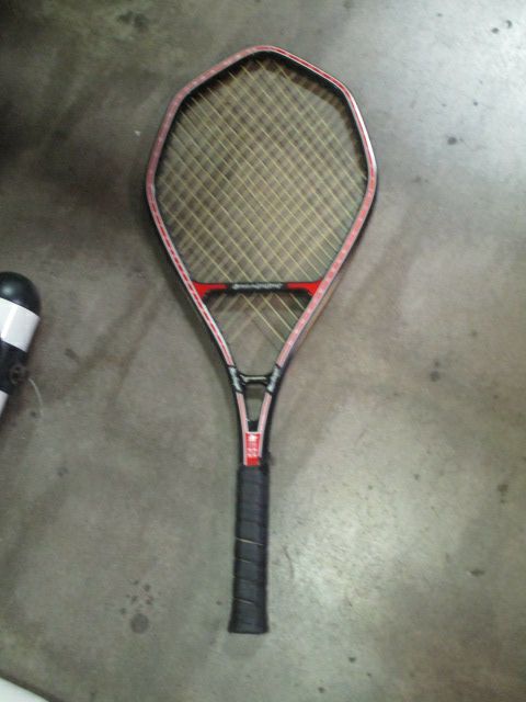 Load image into Gallery viewer, Used Vintage MacGregor Bergelin Long String Tennis Racquet
