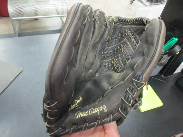 Load image into Gallery viewer, Vintage Macgregor Hank Aaron Leather Baseball Glove
