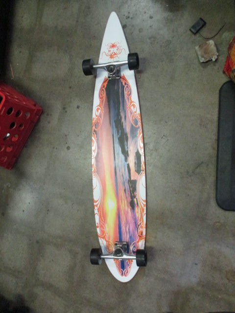 Load image into Gallery viewer, Used Krown Complete Longboard City Surf Sunset 9&quot; x 46&quot;
