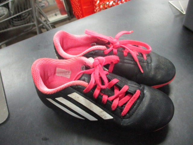 Load image into Gallery viewer, Used Adidas Soccer Cleat Size 2
